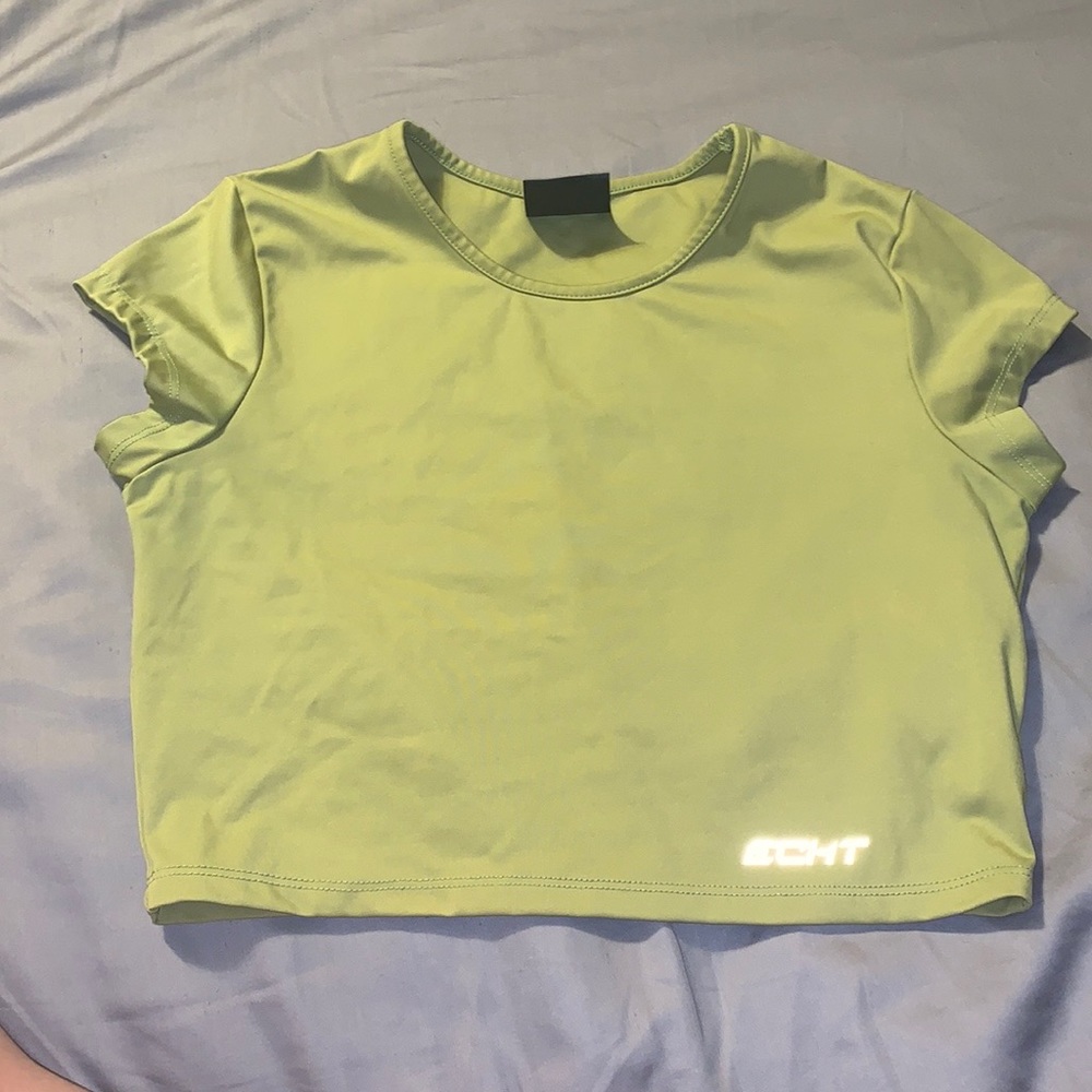 Echt crop too 💚💚💚